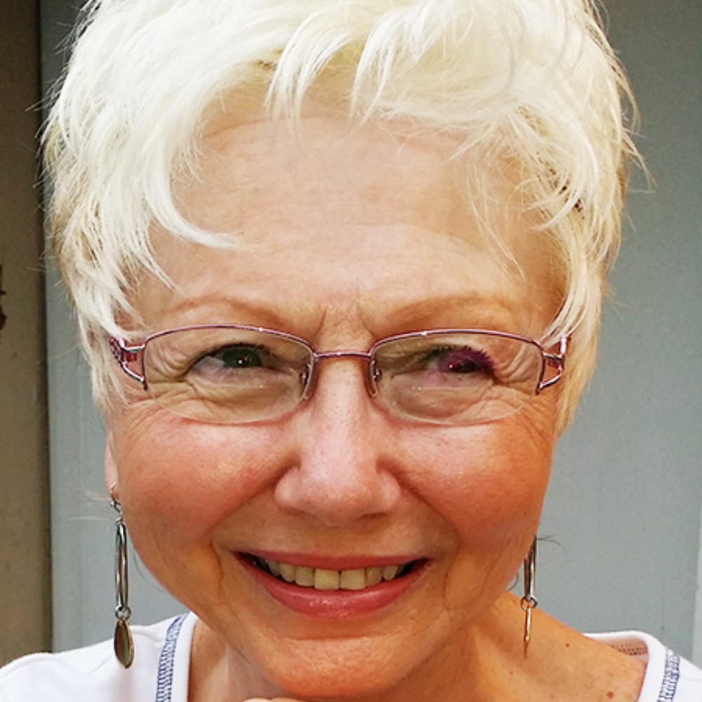 Meet your Posher, Diane